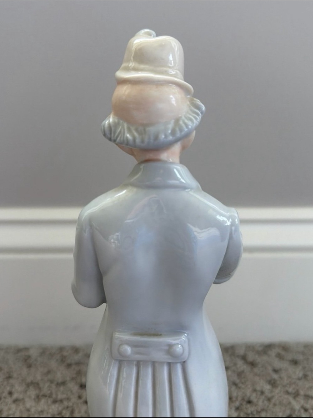 Vintage KMP Porcelain Figurine Clown Playing the Horn Musical Trio - Picture 6 of 12